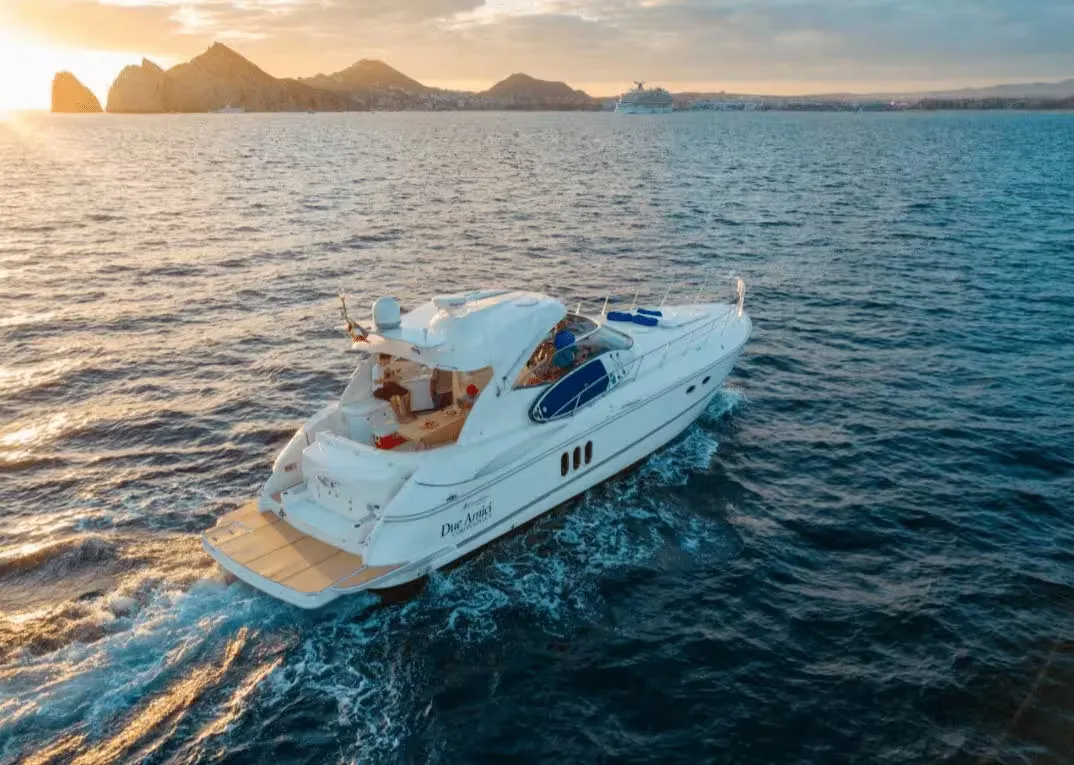 Bahia Yacht
