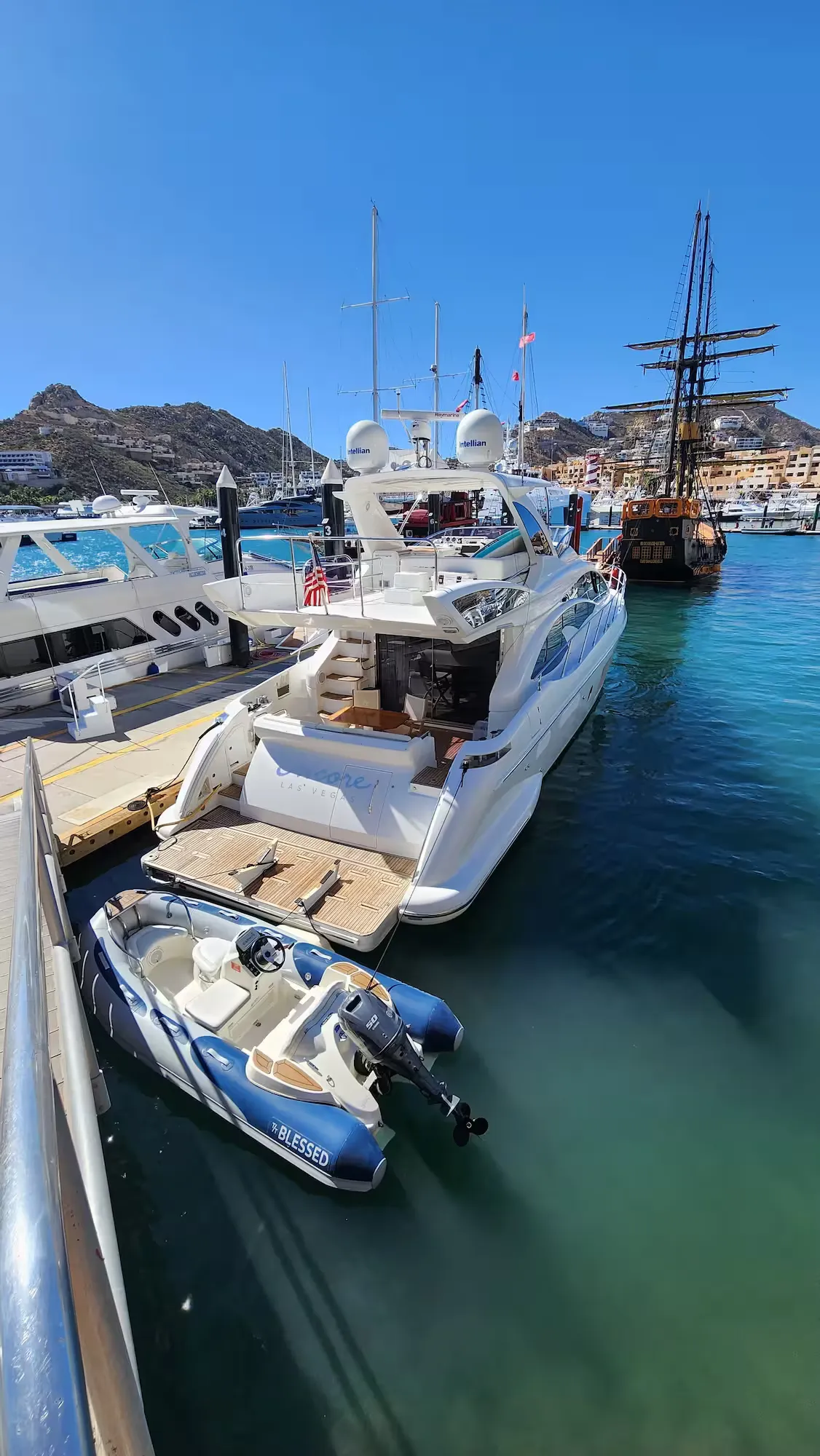 Encore Yacht Los Cabos